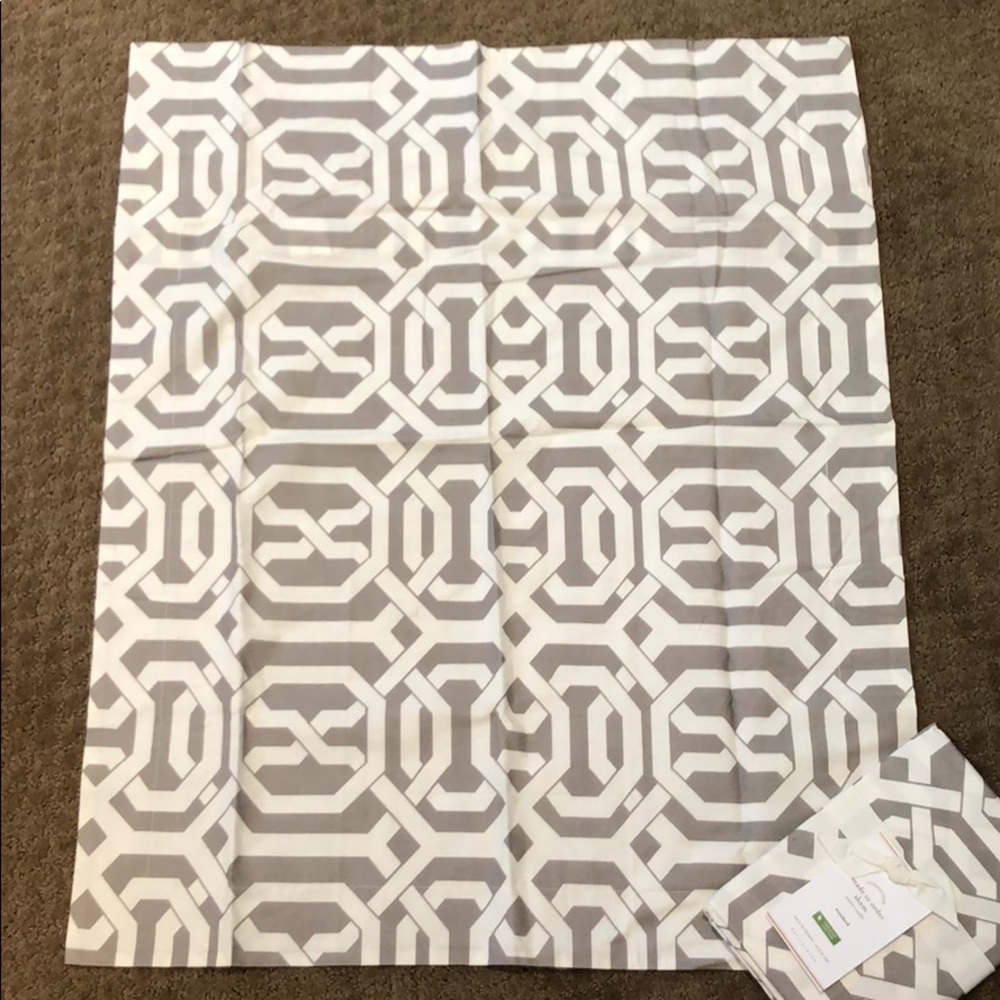 Potterybarn Standard Shams